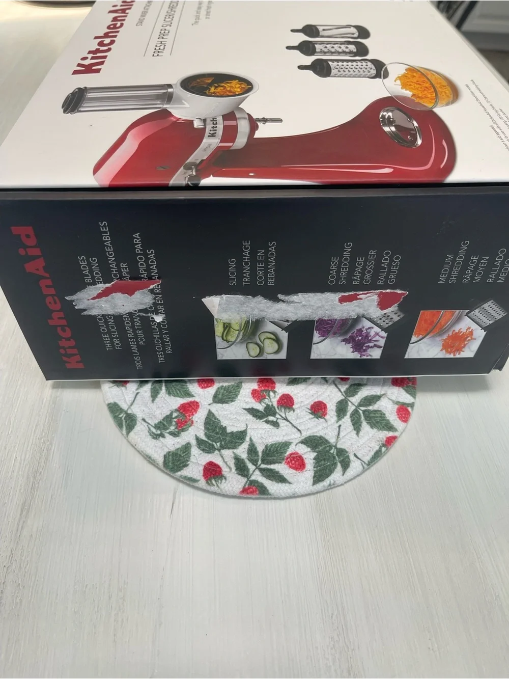 KitchenAid Fresh Prep Slicer/Shredder Attachment used once all 5 pieces included